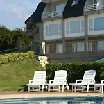 Brisa Hotel *